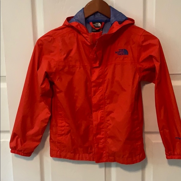 Red jacket - Picture 4 of 4